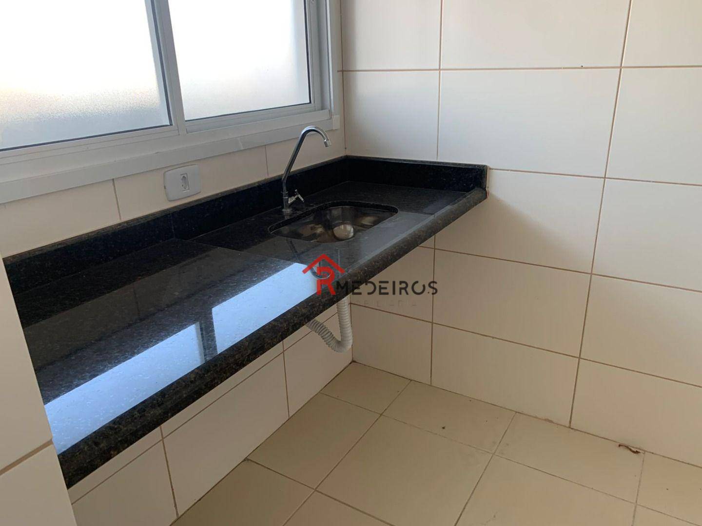 Apartamento à venda com 2 quartos, 62m² - Foto 9