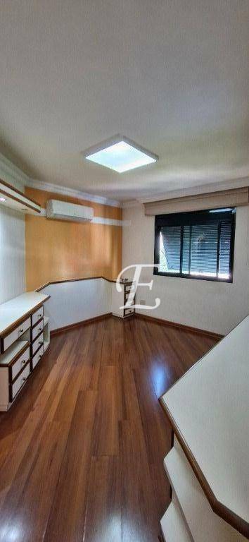 Apartamento à venda com 3 quartos, 160m² - Foto 17