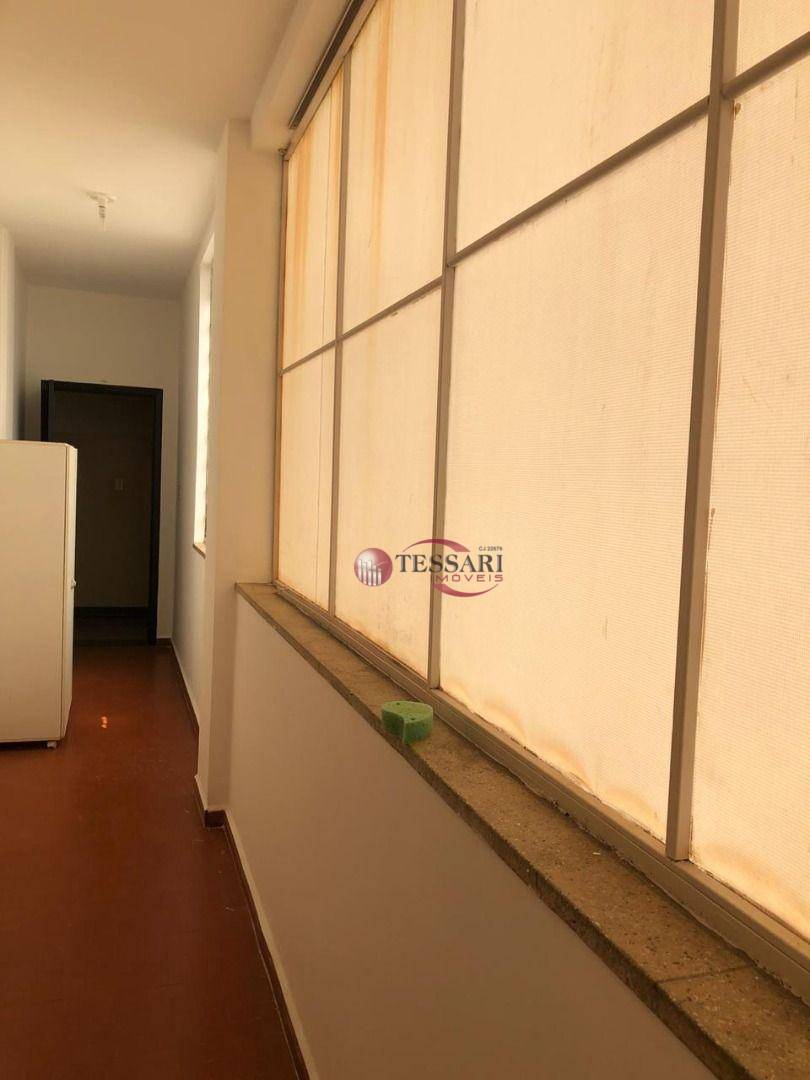 Apartamento à venda com 3 quartos, 147m² - Foto 21