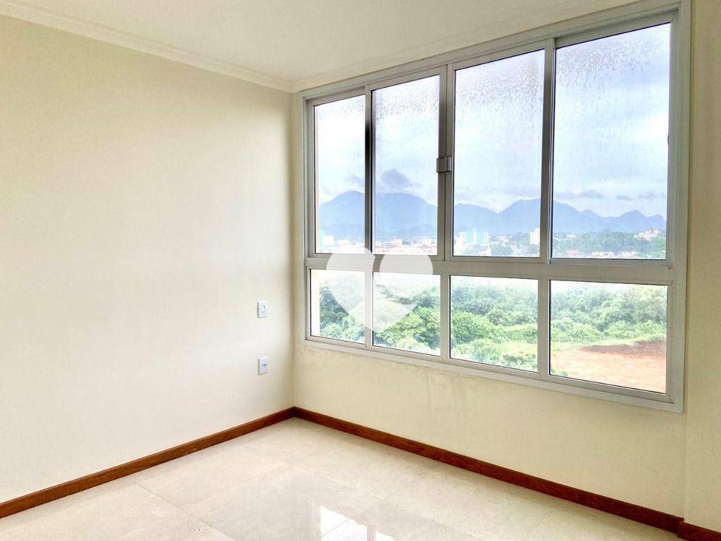 Apartamento à venda com 2 quartos, 60m² - Foto 12