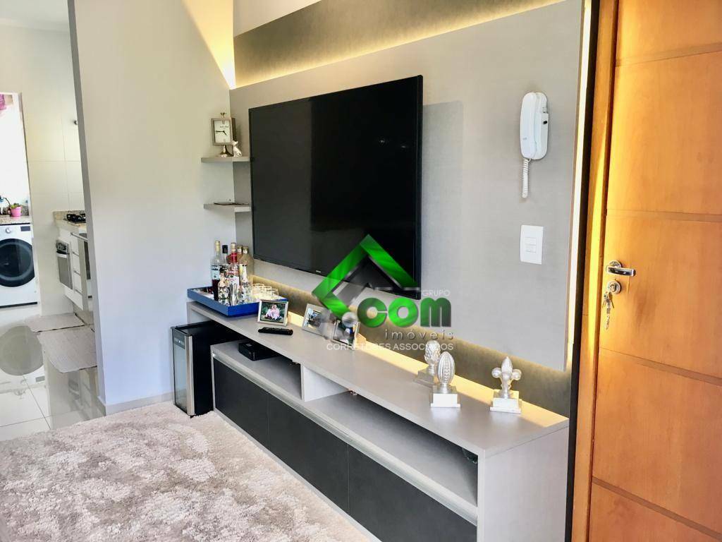 Apartamento à venda com 3 quartos, 97m² - Foto 11