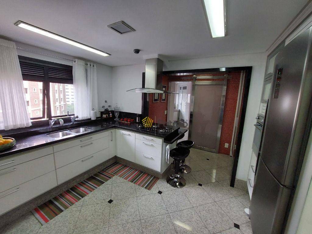 Apartamento à venda e aluguel com 4 quartos, 225m² - Foto 45