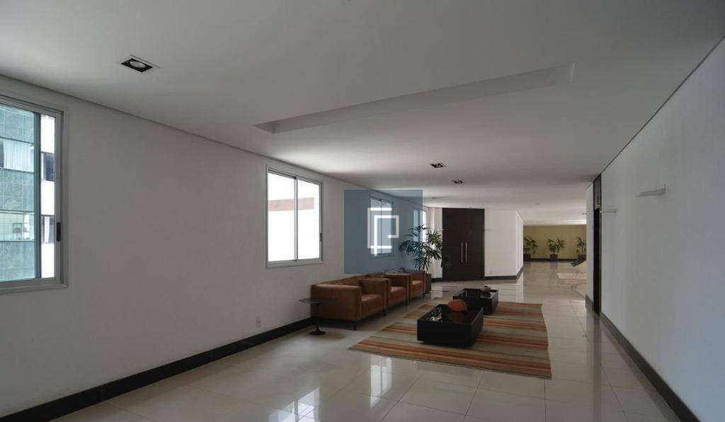 Apartamento à venda com 2 quartos, 64m² - Foto 14