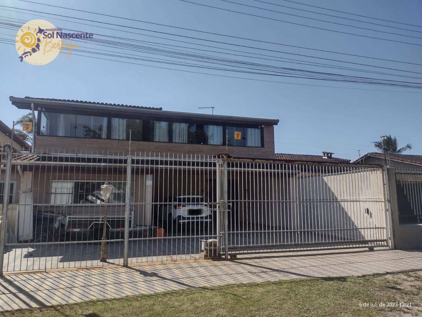 Casa à venda com 3 quartos, 340m² - Foto 35