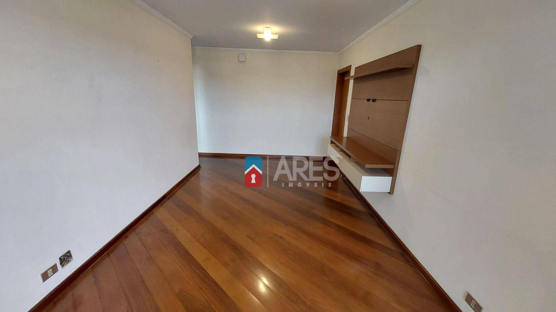 Apartamento para alugar com 3 quartos, 100m² - Foto 2