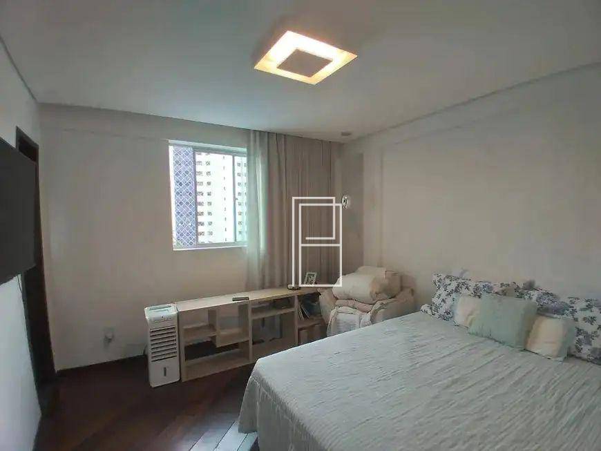 Apartamento à venda com 2 quartos, 152m² - Foto 9