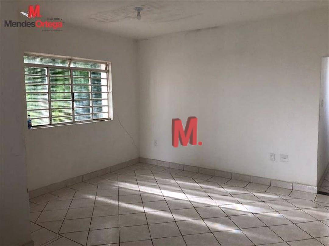 Casa à venda com 3 quartos, 167m² - Foto 2