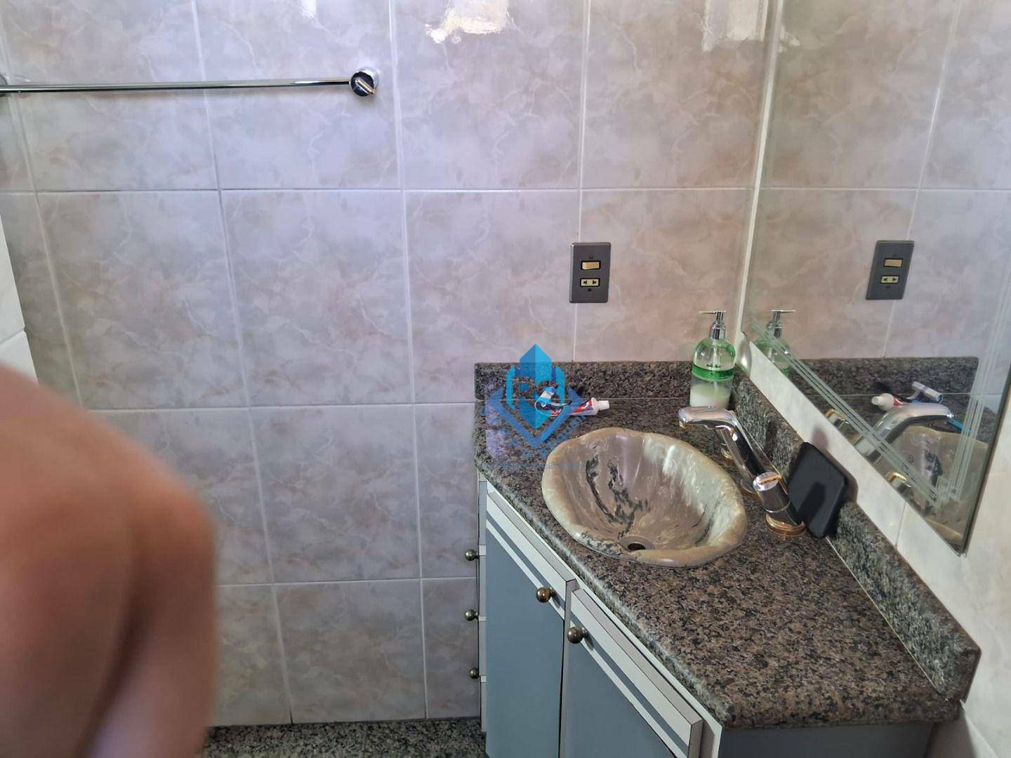 Sobrado à venda com 4 quartos, 380m² - Foto 26