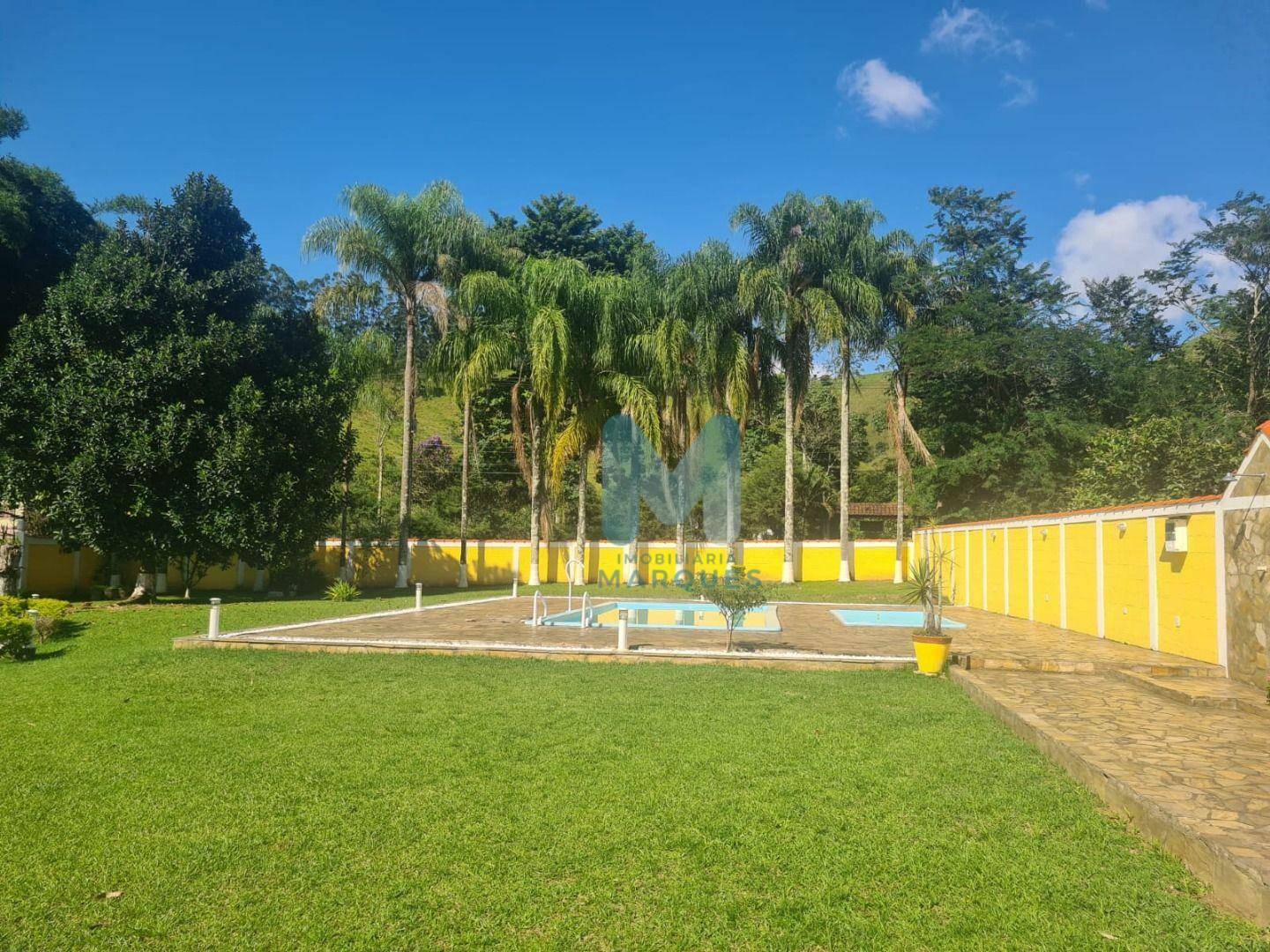 Chácara à venda com 5 quartos, 600m² - Foto 11