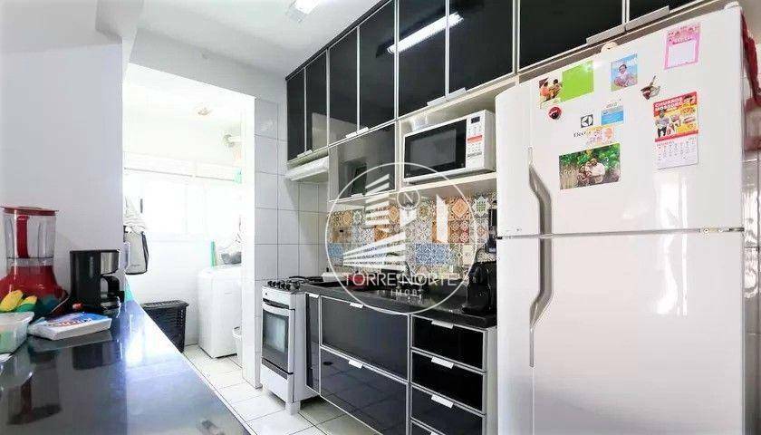 Apartamento à venda com 3 quartos, 68m² - Foto 8