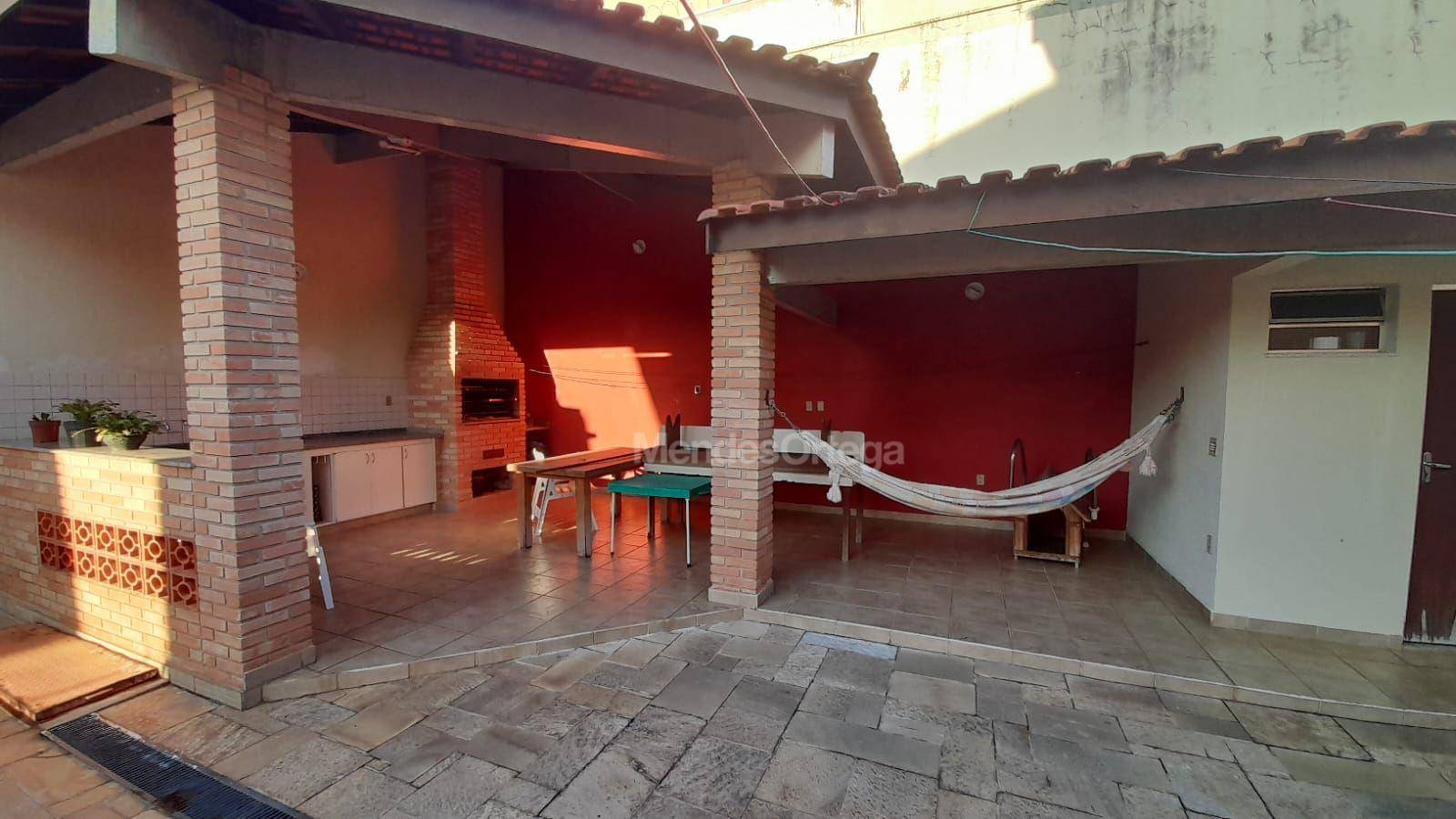 Casa à venda com 4 quartos, 360m² - Foto 38