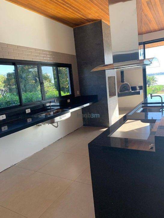 Casa de Condomínio à venda com 5 quartos, 285m² - Foto 6