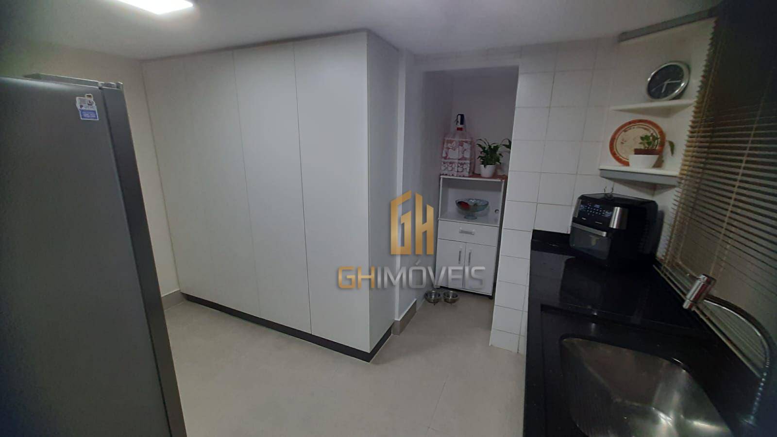 Apartamento à venda com 3 quartos, 86m² - Foto 13