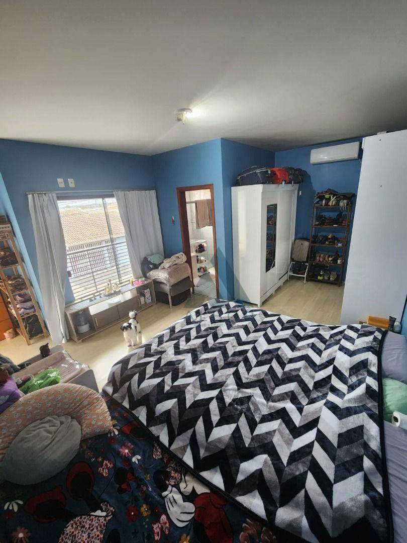 Casa, 3 quartos, 158 m² - Foto 4