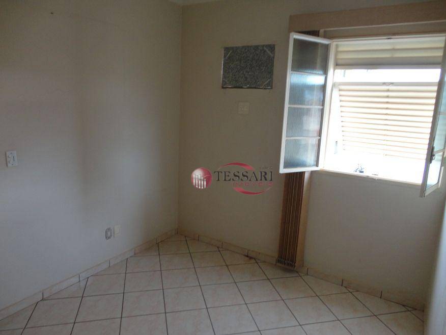 Apartamento para alugar com 2 quartos, 60m² - Foto 3