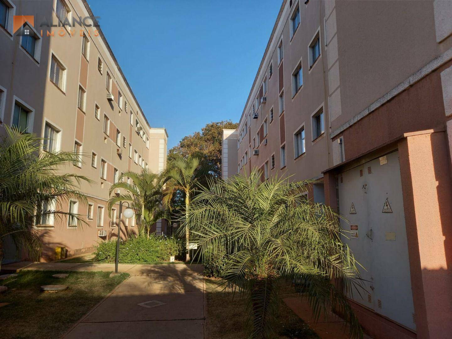 Apartamento à venda com 2 quartos, 58m² - Foto 2