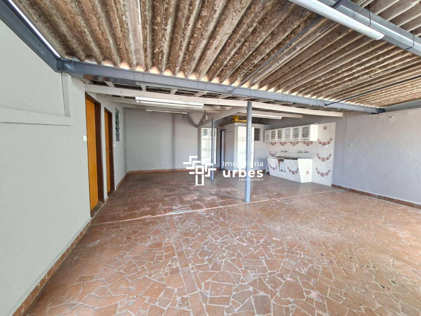 Casa, 3 quartos, 211 m² - Foto 3