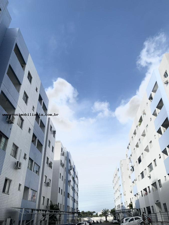 Apartamento à venda com 2 quartos, 65m² - Foto 2