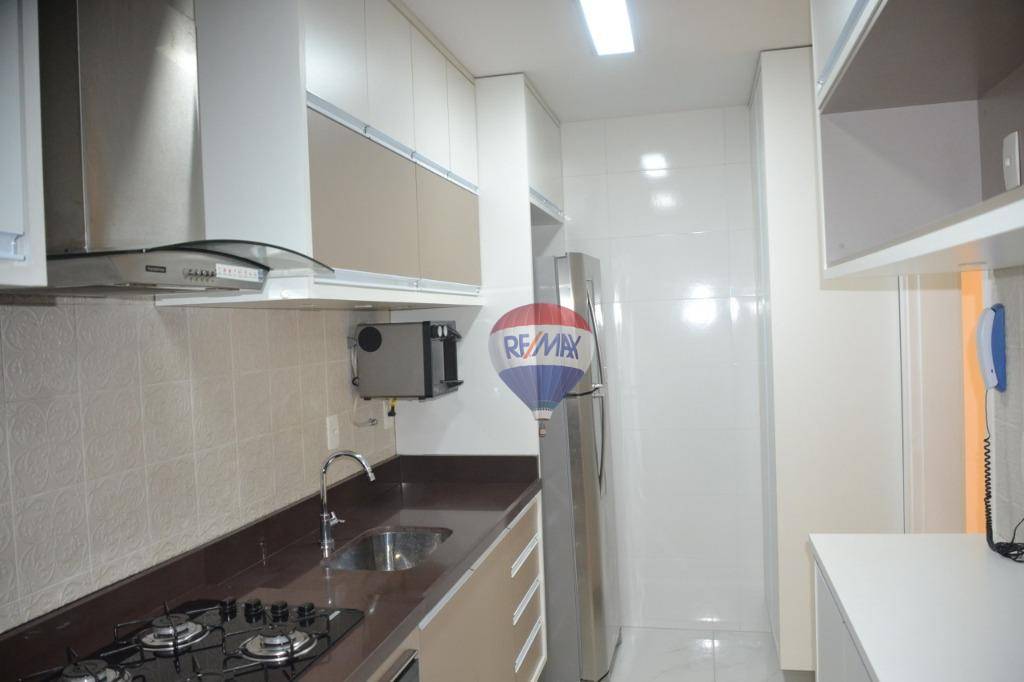 Apartamento à venda com 2 quartos, 60m² - Foto 15