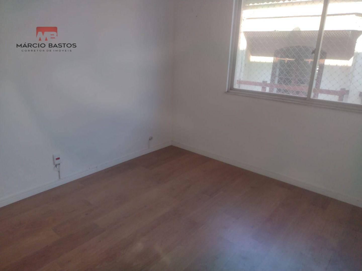 Apartamento à venda com 1 quarto, 40m² - Foto 4