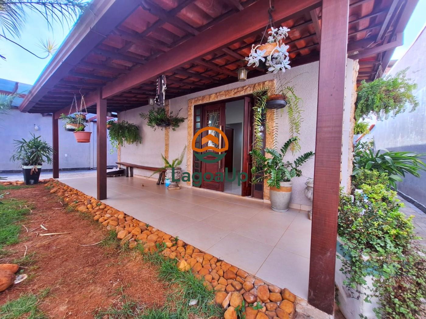 Casa à venda com 3 quartos, 238m² - Foto 4