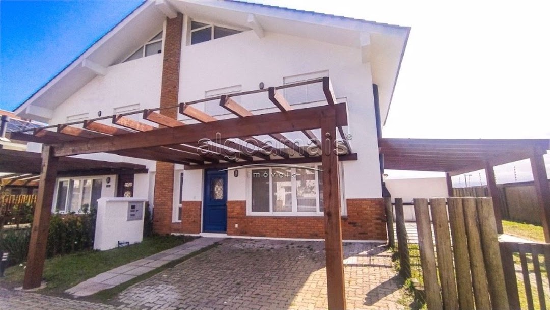 Casa de Condomínio à venda com 3 quartos, 180m² - Foto 1