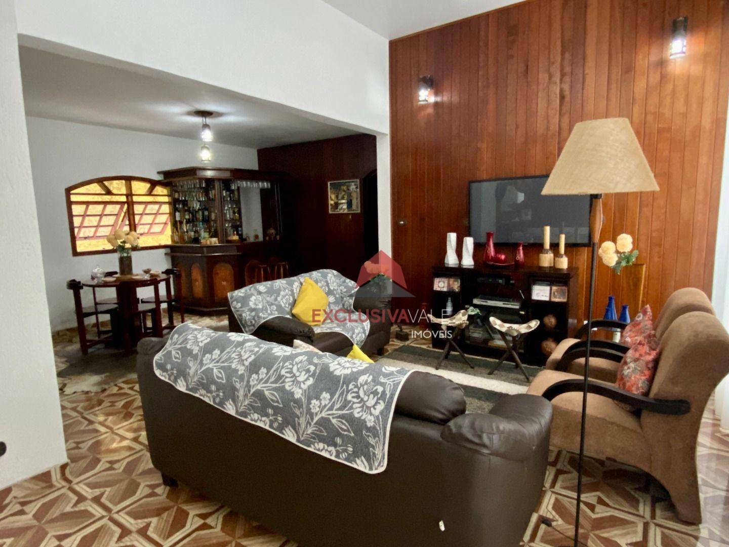 Casa à venda com 4 quartos, 326m² - Foto 3