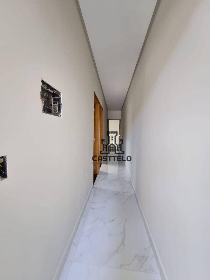 Casa à venda com 3 quartos, 76m² - Foto 10