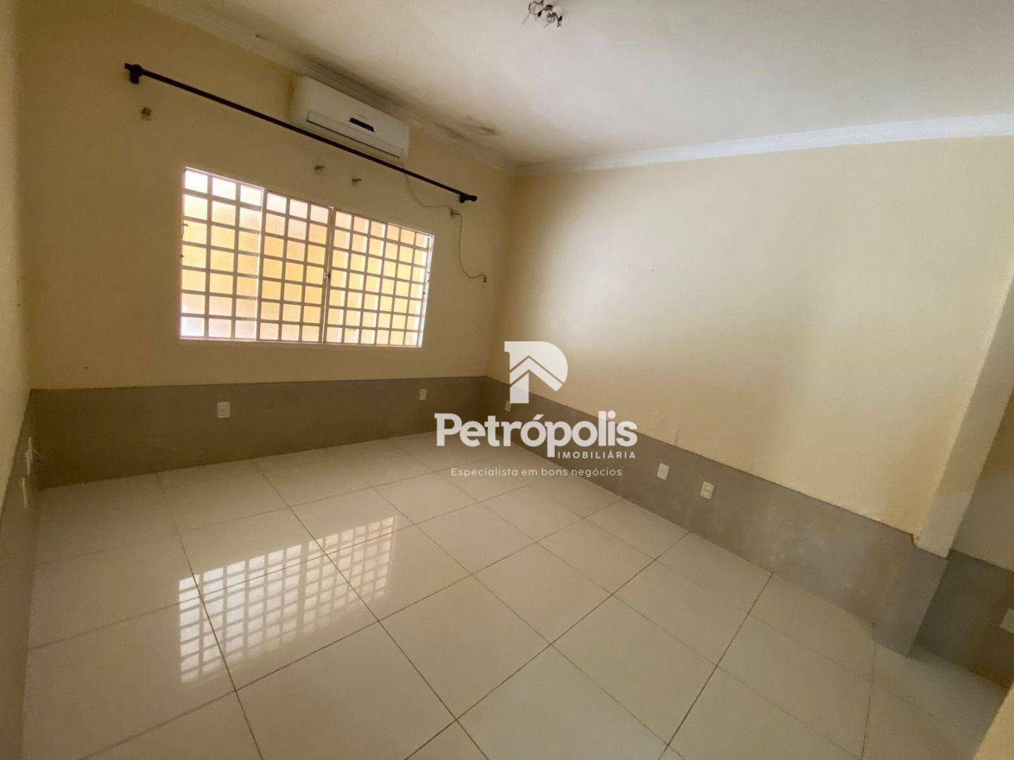 Casa à venda com 3 quartos, 190m² - Foto 16