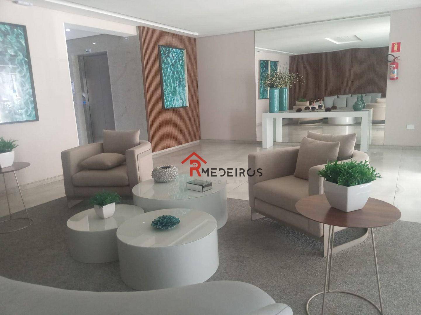 Apartamento à venda com 2 quartos, 75m² - Foto 18