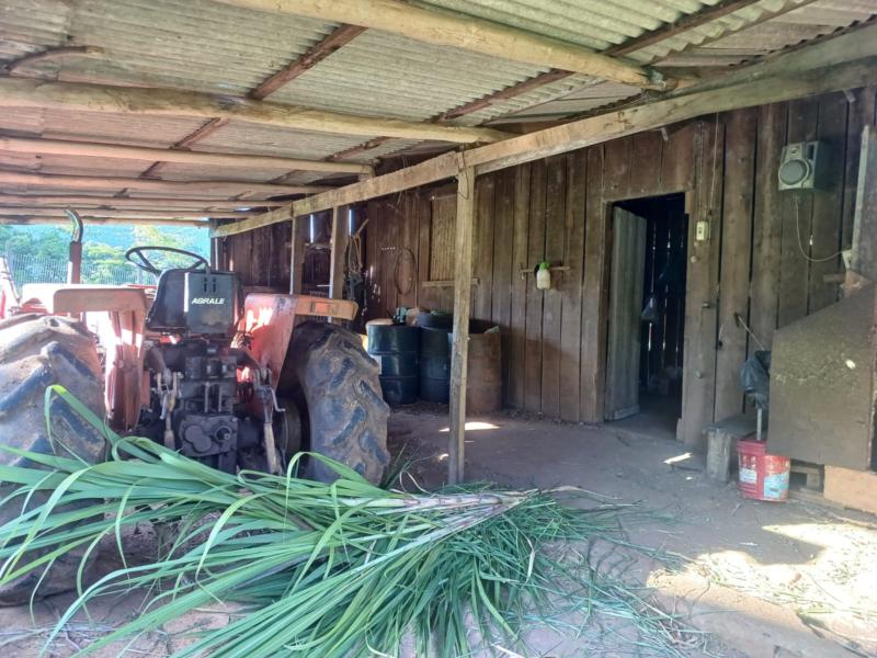 Sítio à venda com 1 quarto, 150m² - Foto 22
