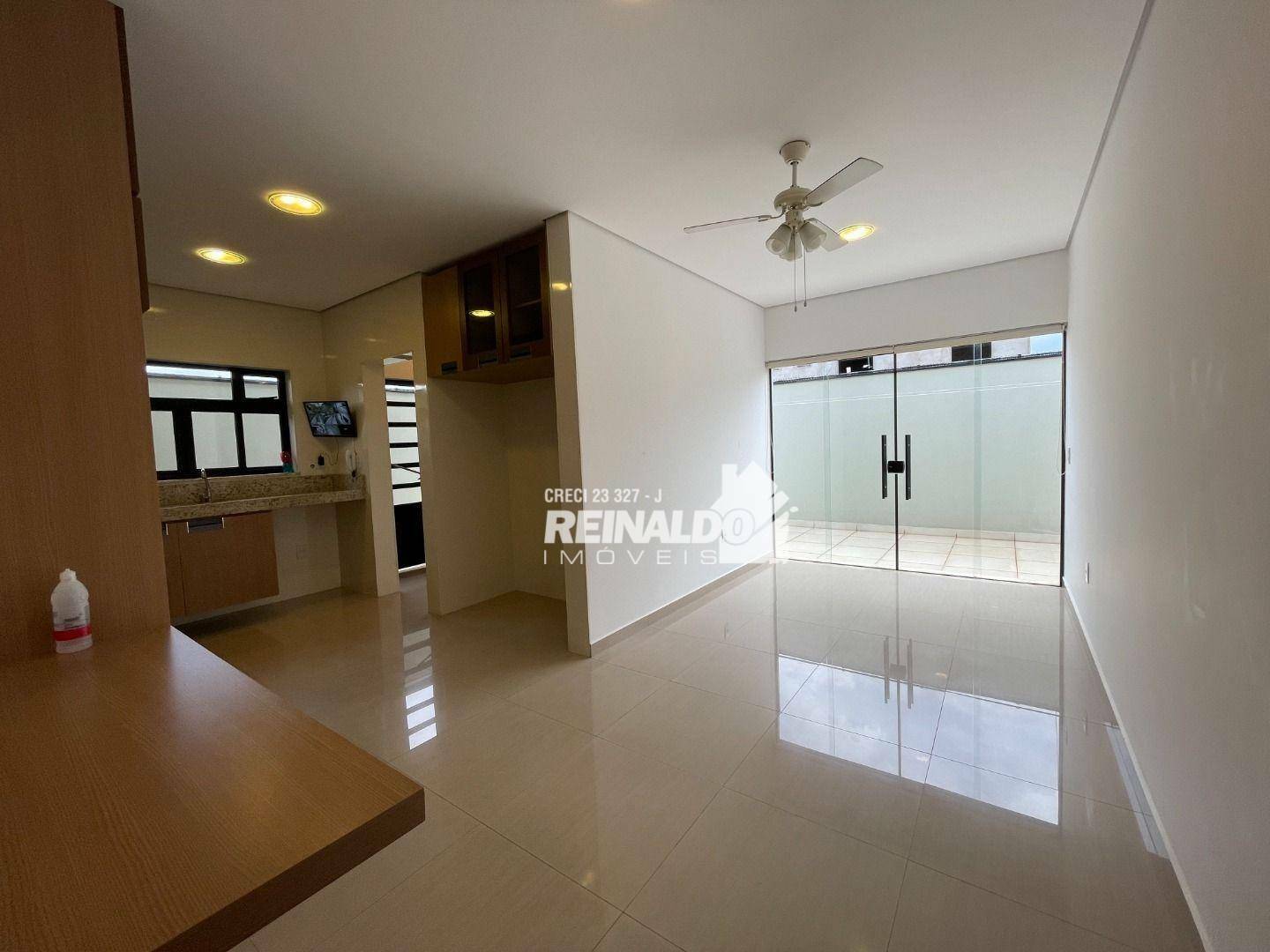 Casa à venda com 4 quartos, 241m² - Foto 6