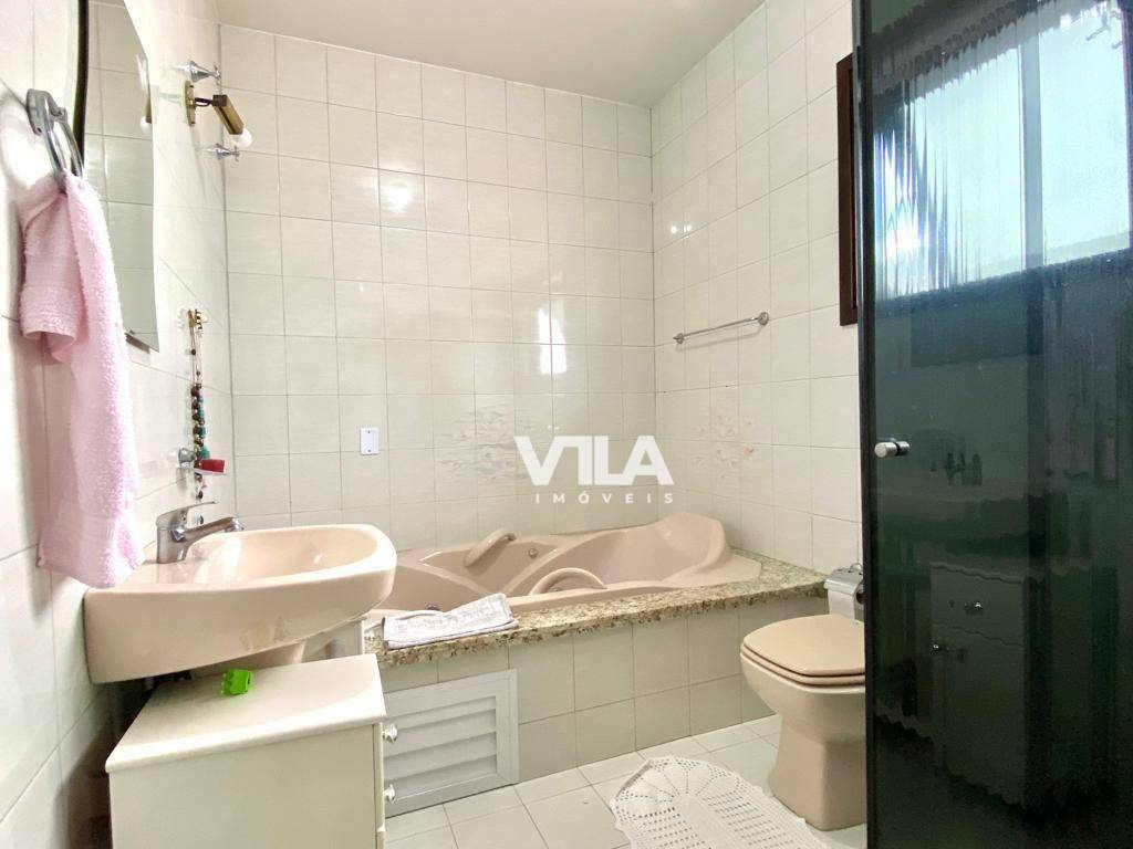 Casa à venda com 3 quartos, 260m² - Foto 13