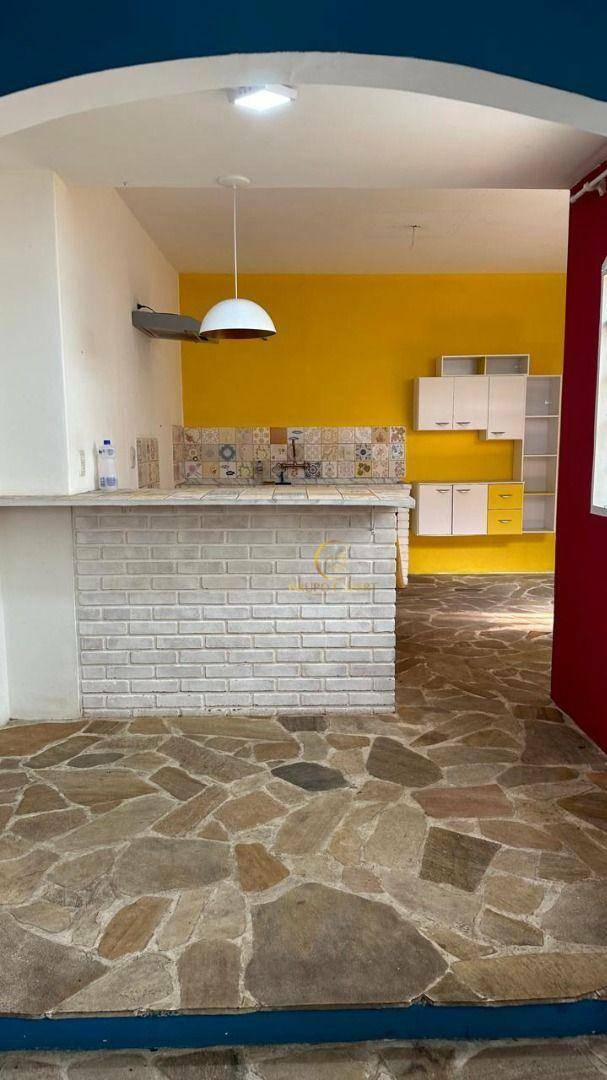 Casa à venda com 4 quartos, 252m² - Foto 10