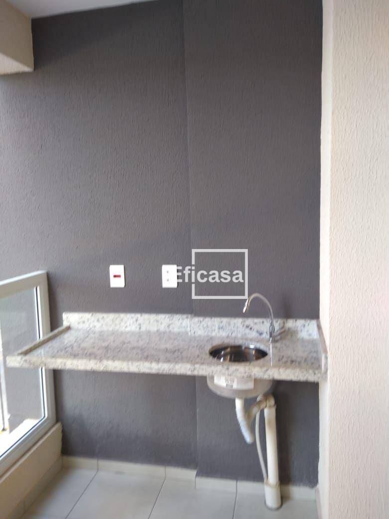 Apartamento à venda com 2 quartos, 75m² - Foto 13