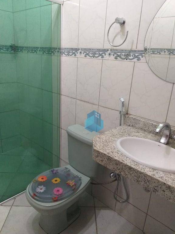 Casa à venda com 2 quartos, 75m² - Foto 15