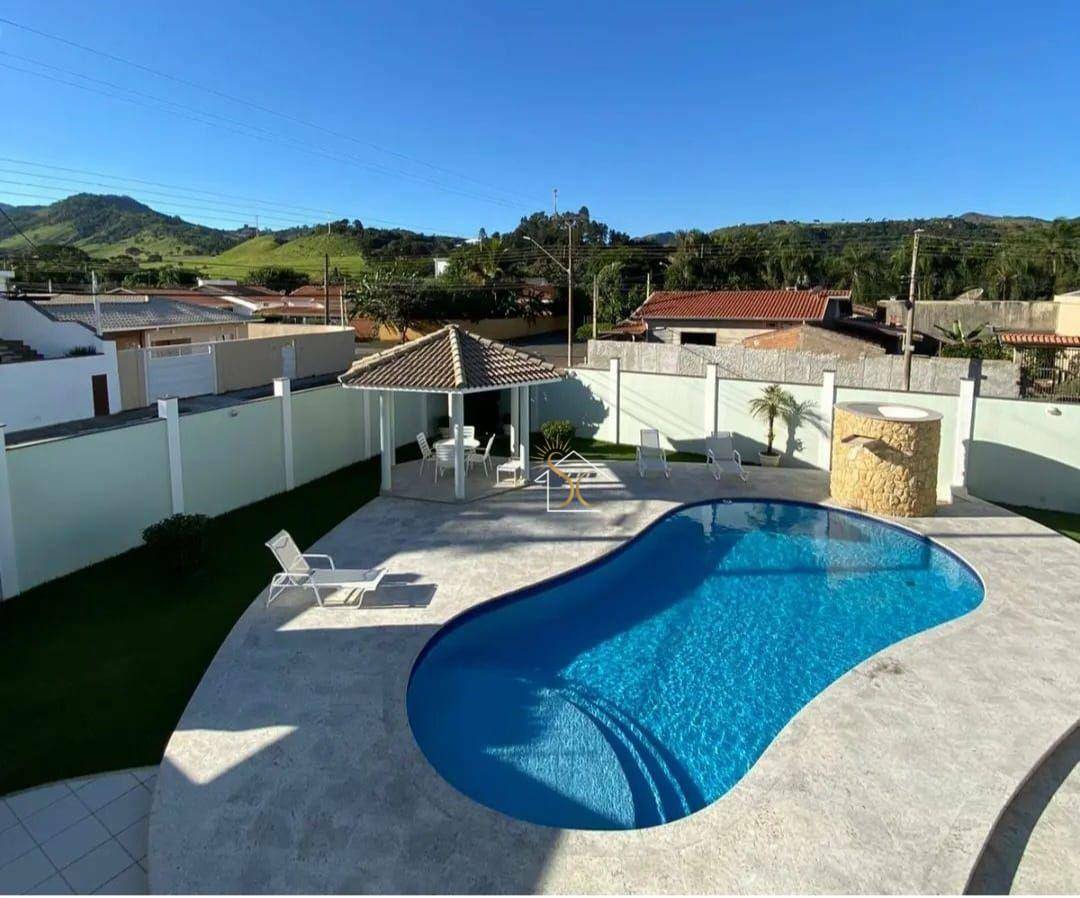 Casa à venda com 3 quartos, 408m² - Foto 2