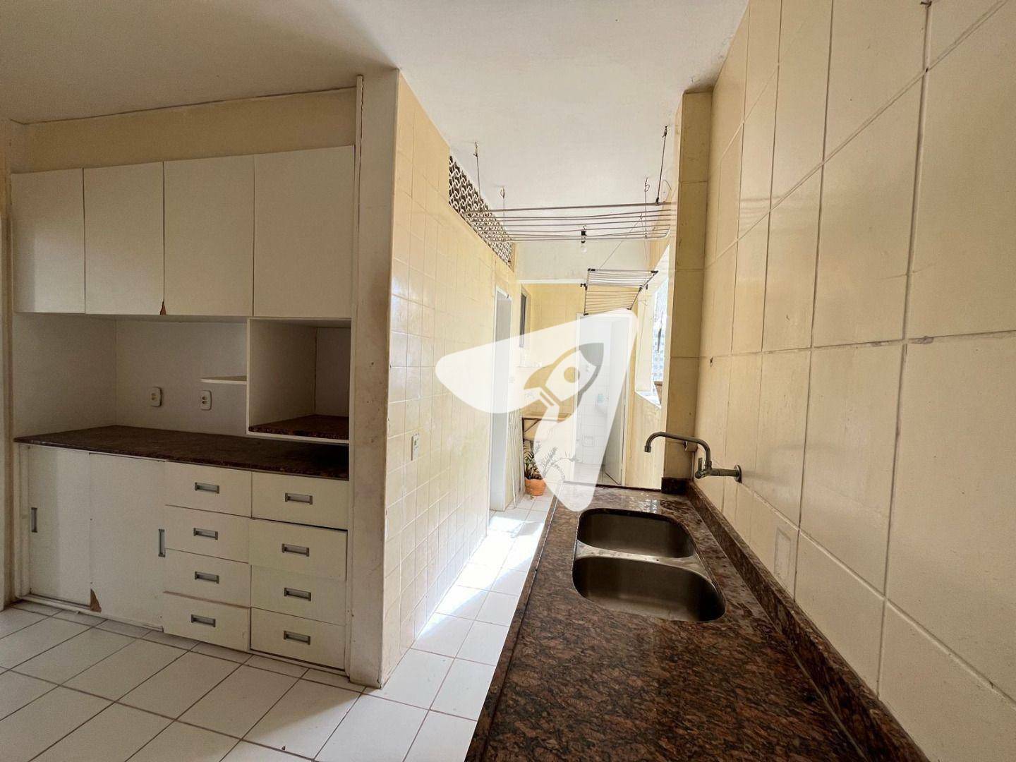 Apartamento à venda com 3 quartos, 100m² - Foto 37