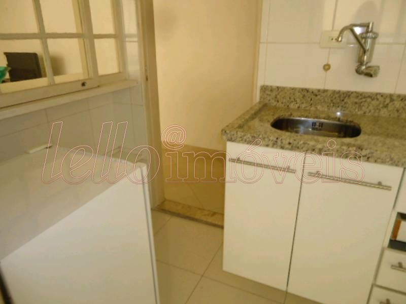 Apartamento para alugar com 1 quarto, 40m² - Foto 4