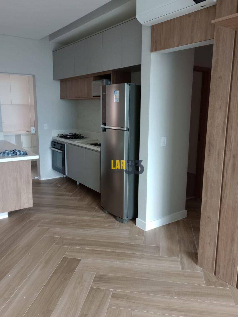 Apartamento à venda com 2 quartos, 69m² - Foto 1