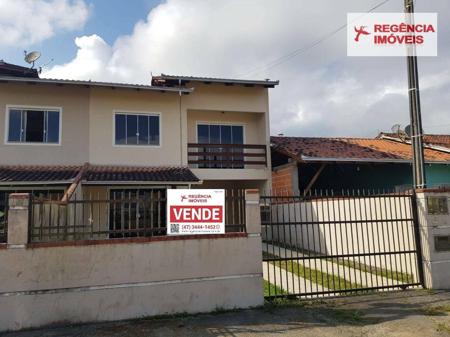 Casa à venda e aluguel com 3 quartos, 94m² - Foto 12