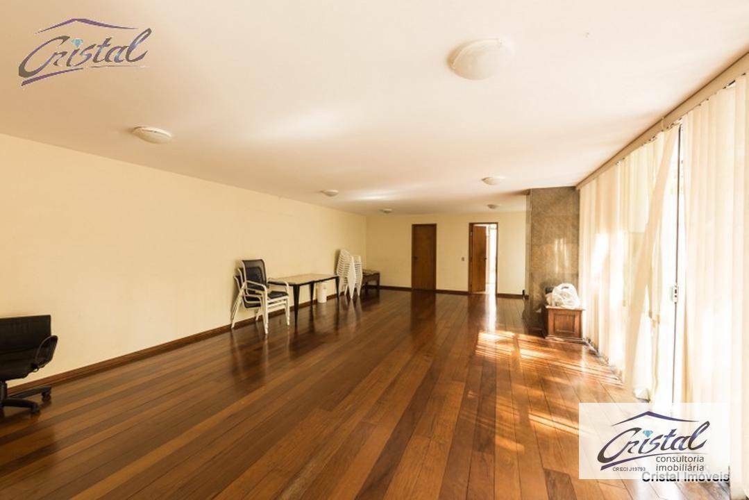 Apartamento à venda com 4 quartos, 240m² - Foto 14