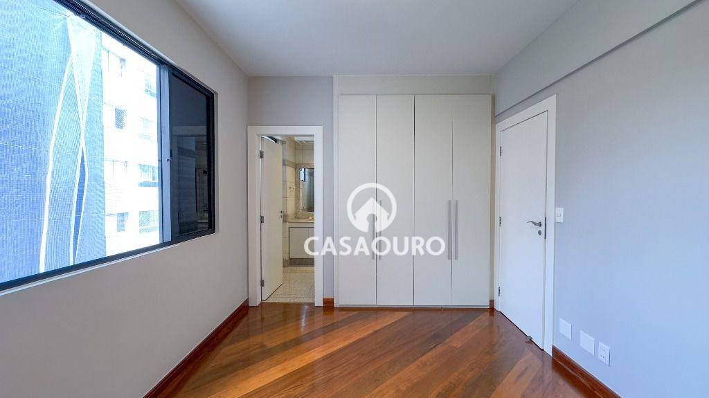 Apartamento à venda com 4 quartos, 280m² - Foto 20