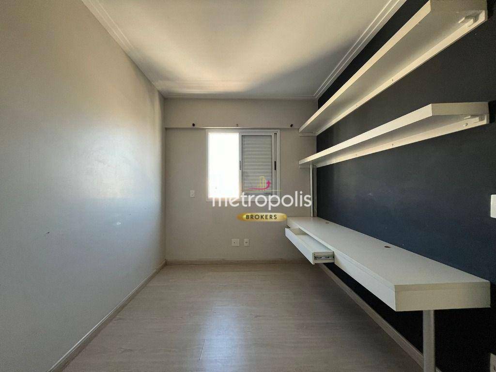 Apartamento para alugar com 2 quartos, 65m² - Foto 12