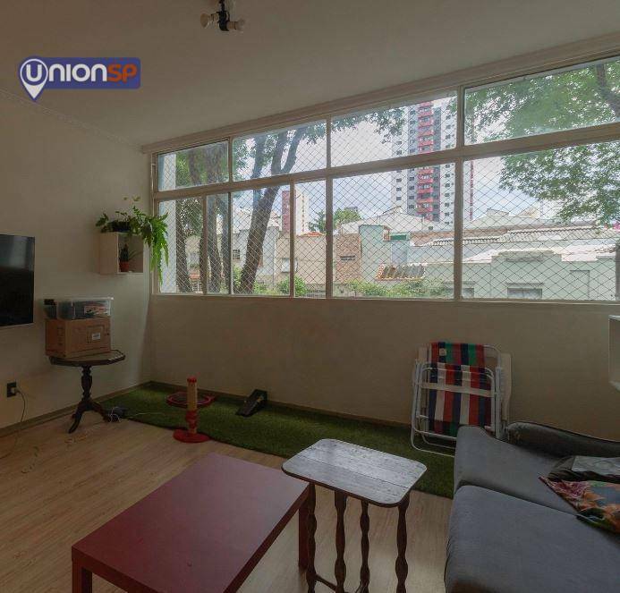 Apartamento à venda com 4 quartos, 150m² - Foto 2