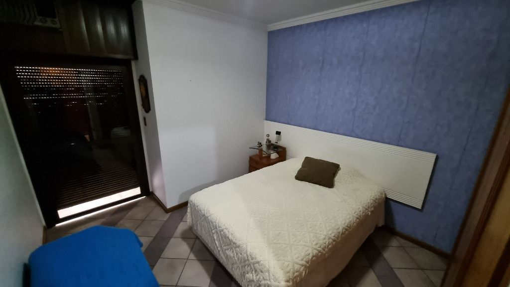 Apartamento à venda com 3 quartos, 130m² - Foto 17