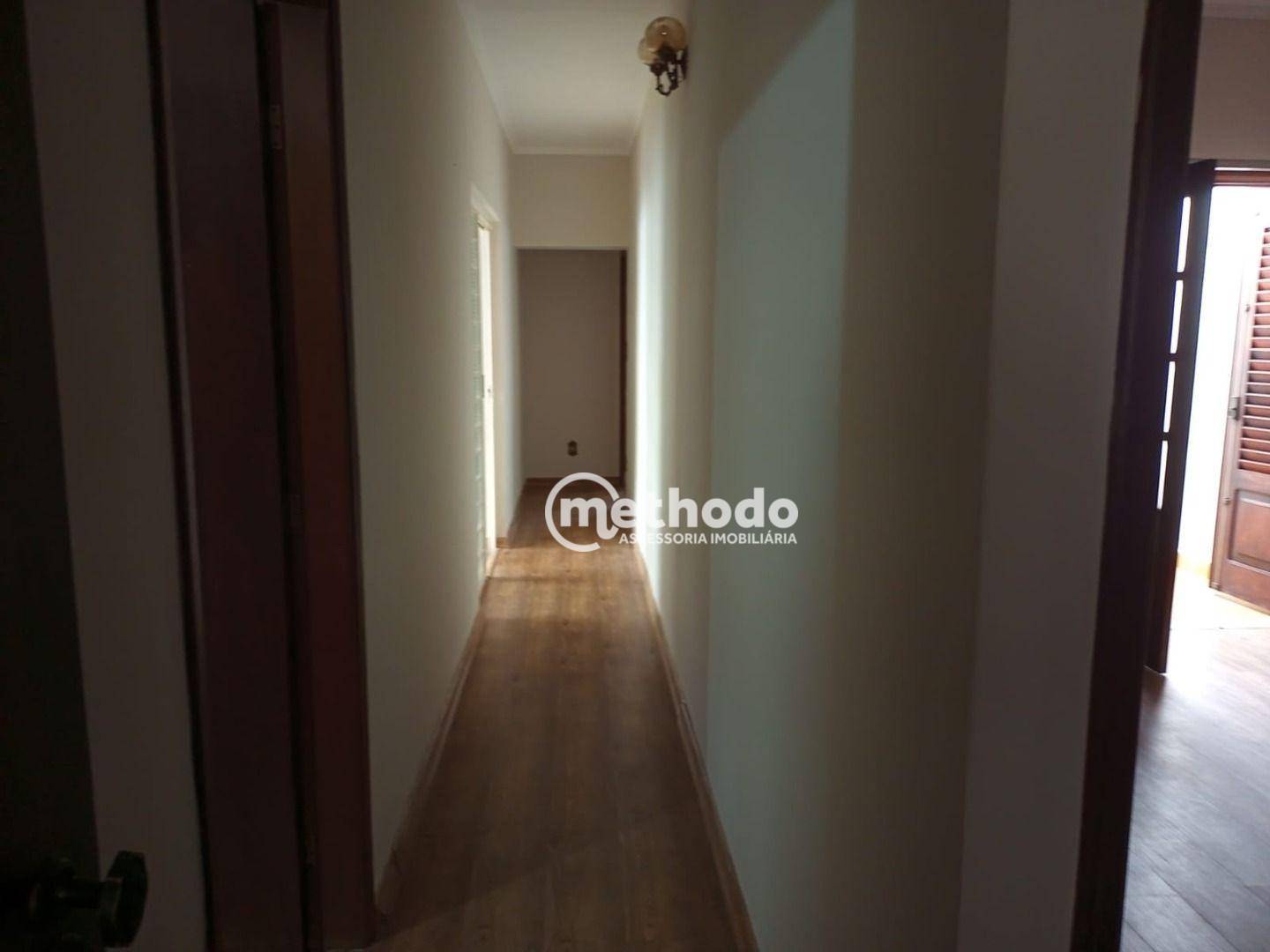 Casa para alugar com 3 quartos, 212m² - Foto 12