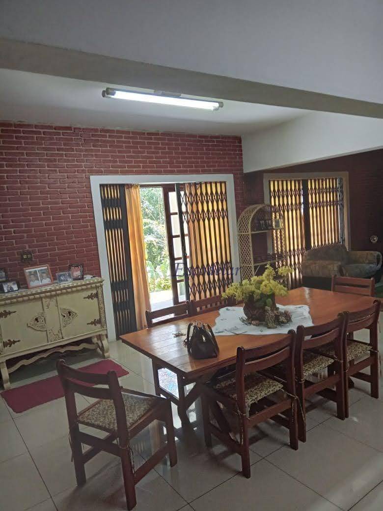 Casa à venda com 4 quartos, 400m² - Foto 5