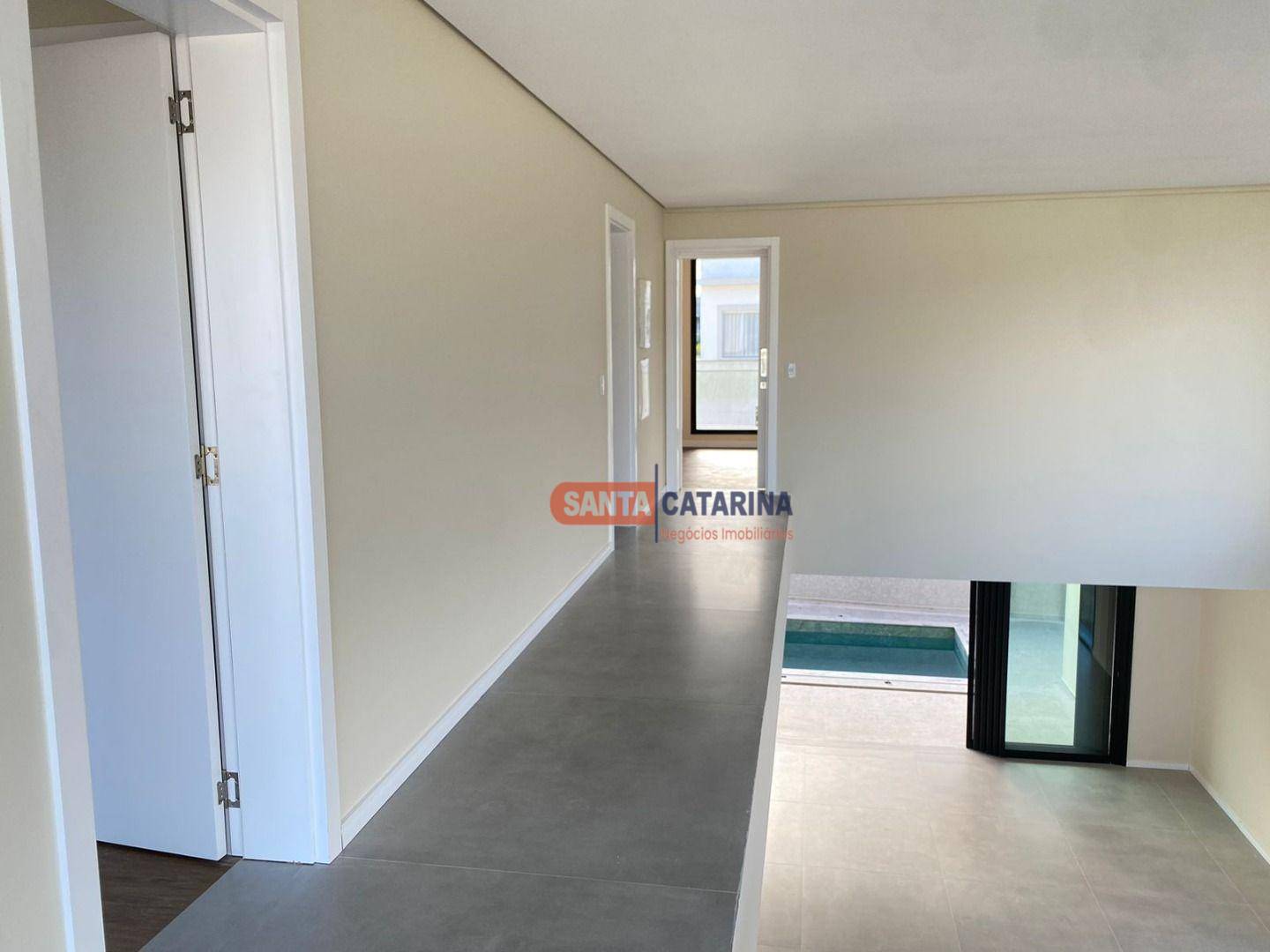 Casa de Condomínio à venda com 4 quartos, 301m² - Foto 5