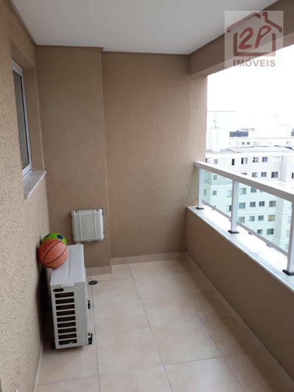 Apartamento à venda com 2 quartos, 70m² - Foto 10